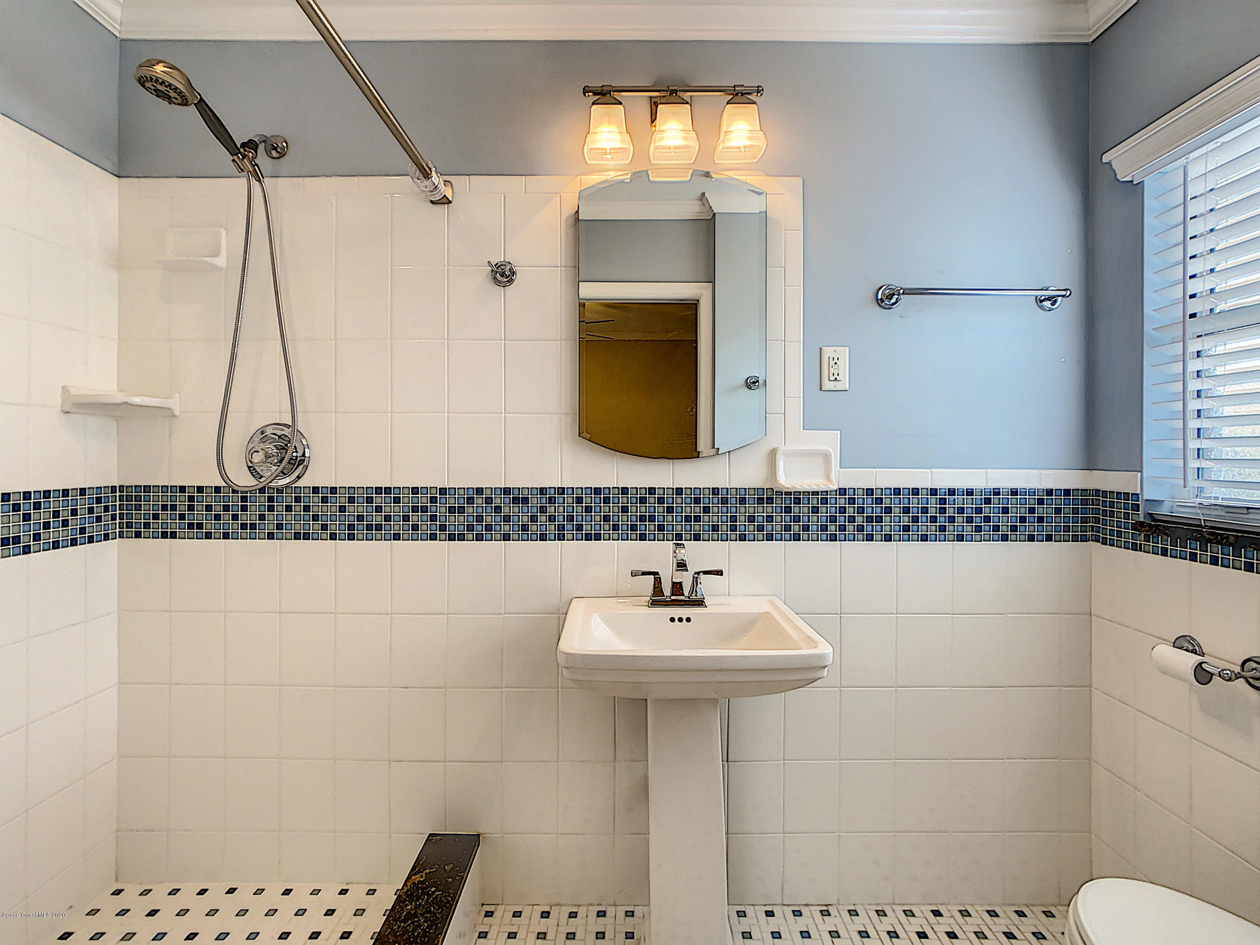 428 Dempsey Drive Cocoa Beach, FL 32931 - Photo 24 of 35 428 Dempsey Drive-31