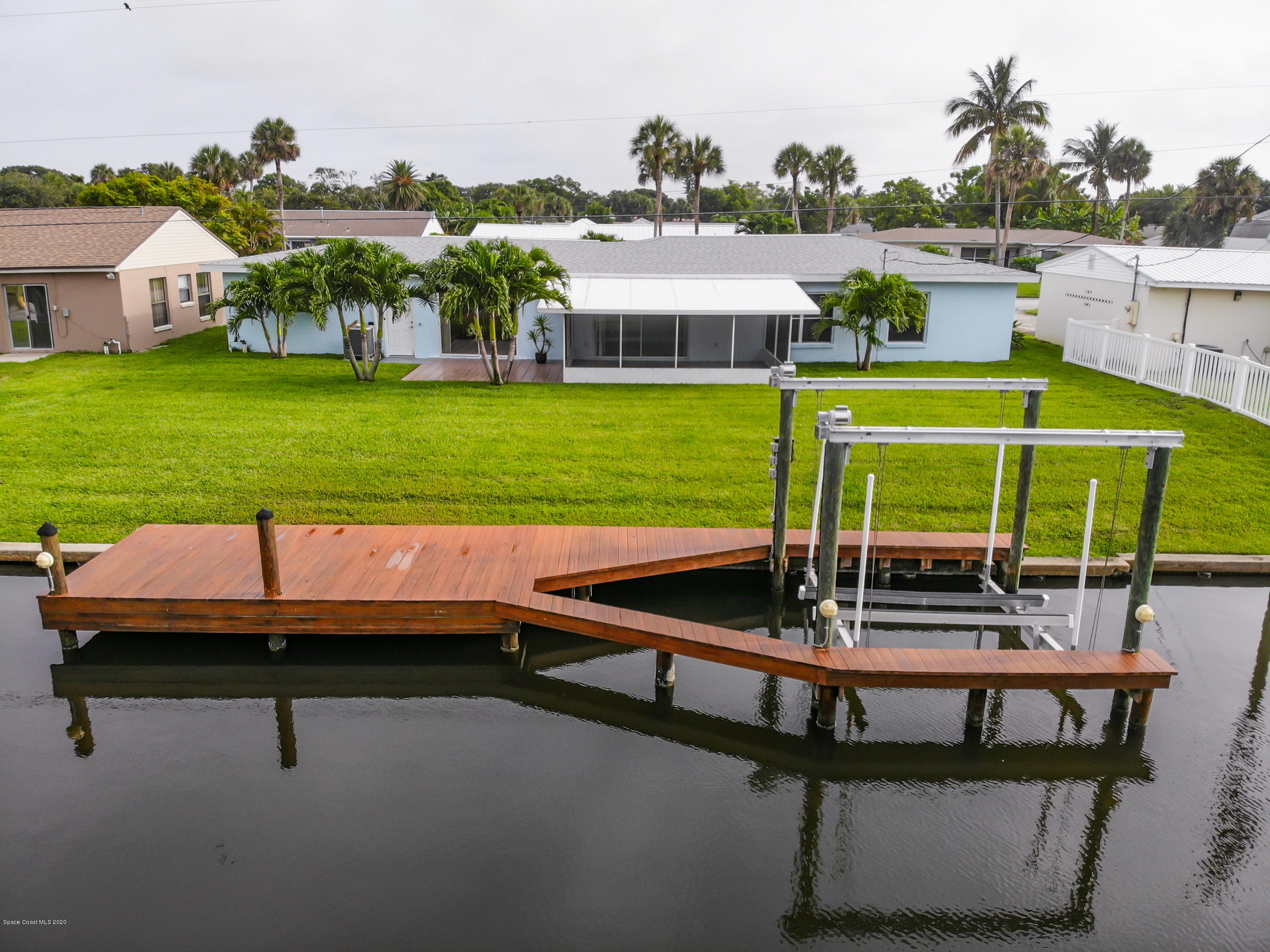 428 Dempsey Drive Cocoa Beach, FL 32931 - Photo 32 of 35 428 Dempsey Drive-42