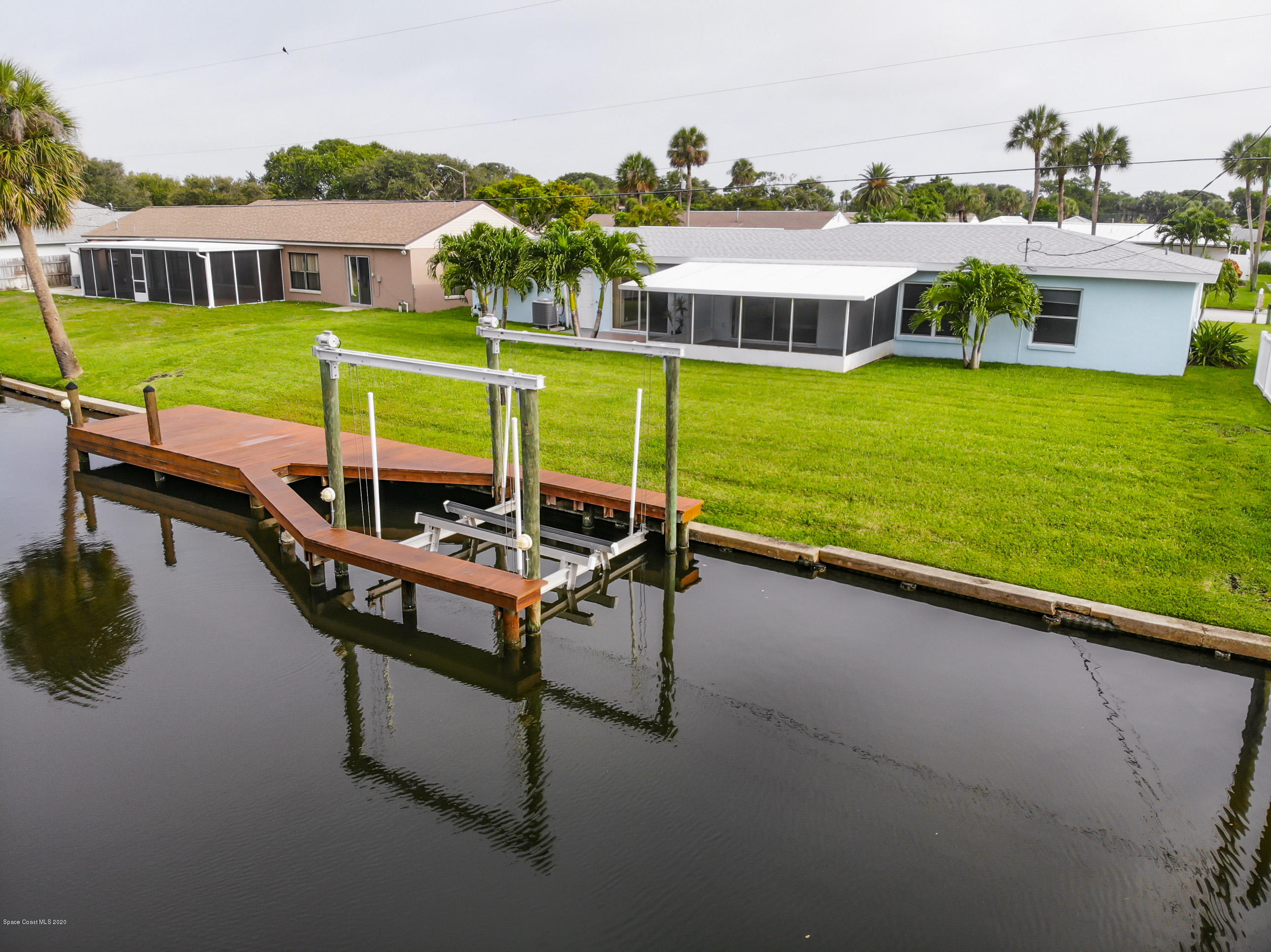 428 Dempsey Drive Cocoa Beach, FL 32931 - Photo 33 of 35 428 Dempsey Drive-43