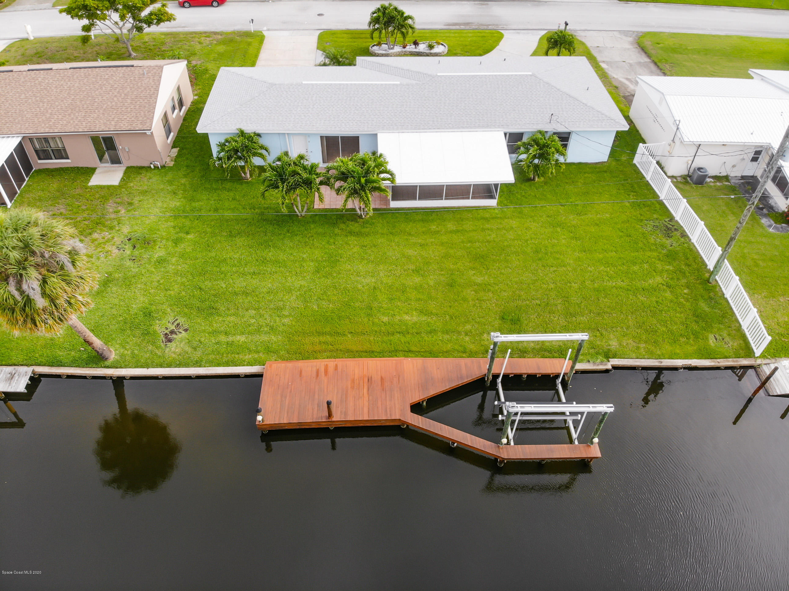 428 Dempsey Drive Cocoa Beach, FL 32931 - Photo 34 of 35 428 Dempsey Drive-45