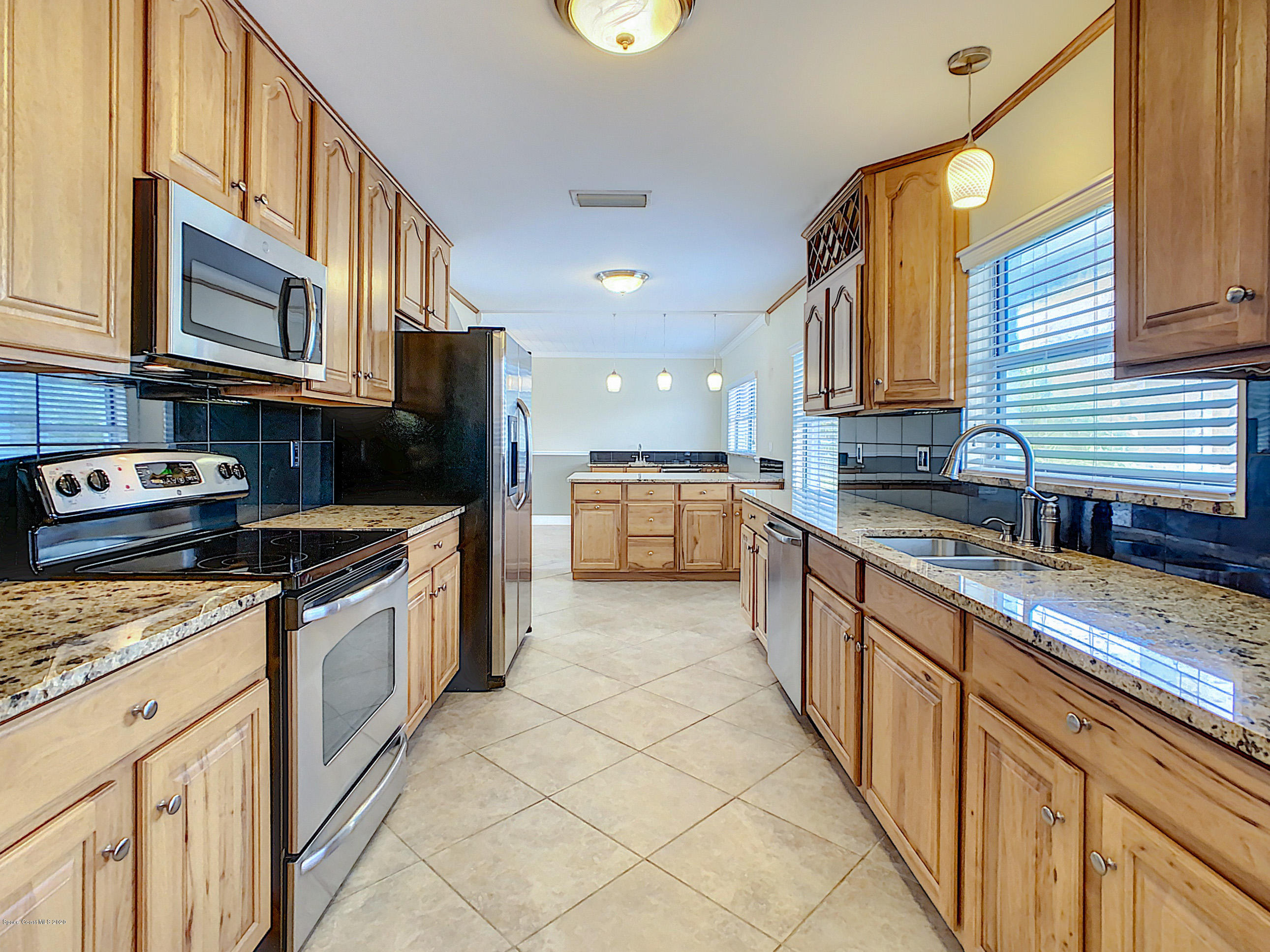 428 Dempsey Drive Cocoa Beach, FL 32931 - Photo 8 of 35 428 Dempsey Drive-13