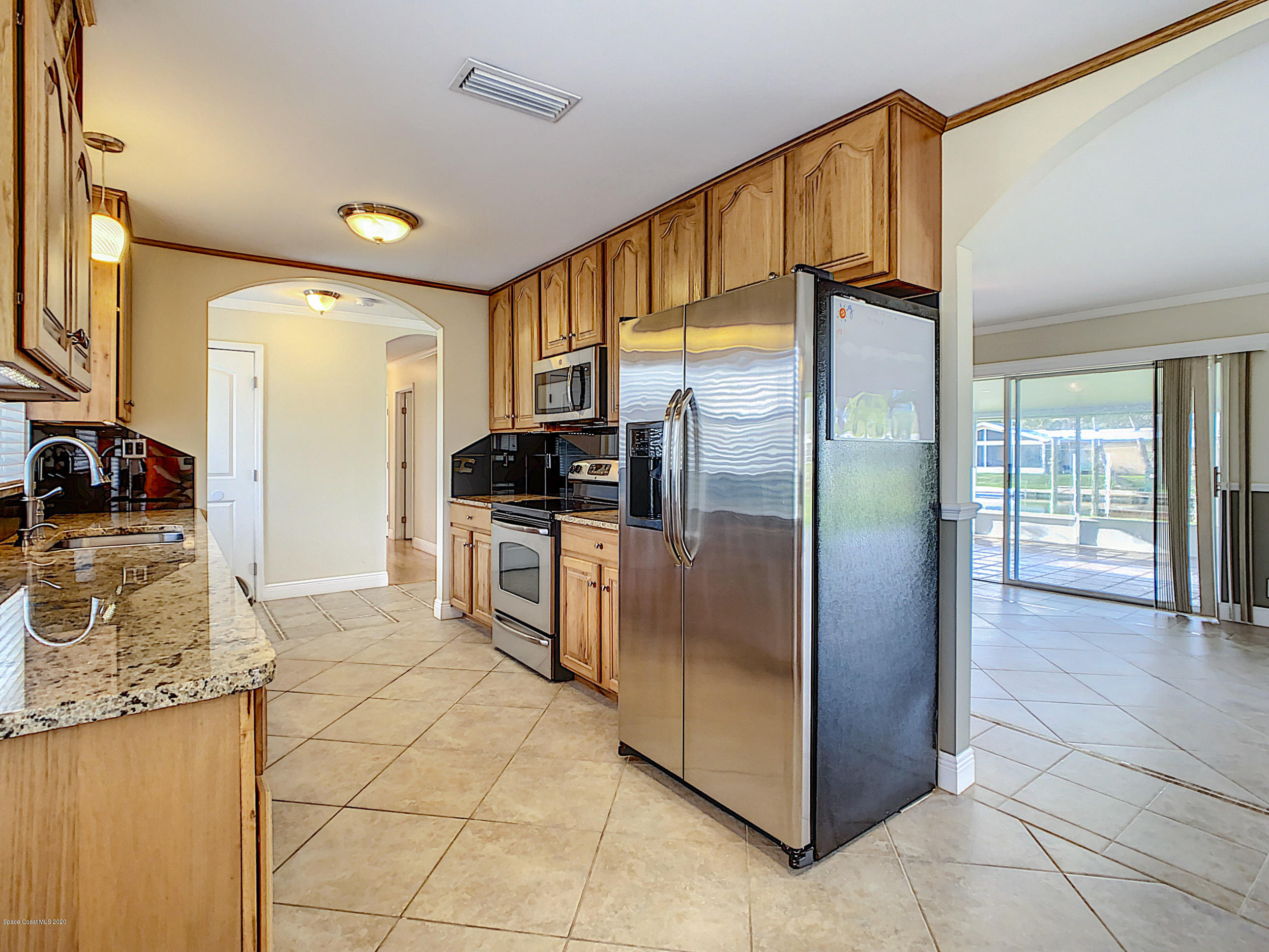 428 Dempsey Drive Cocoa Beach, FL 32931 - Photo 10 of 35 428 Dempsey Drive-15