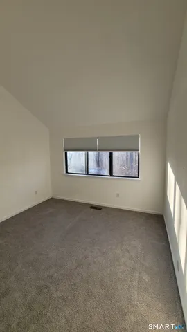 $399,900 | 6 Comstock Trail, Unit 6, Brookfield, CT 06804