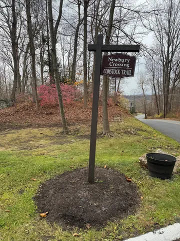 $399,900 | 6 Comstock Trail, Unit 6, Brookfield, CT 06804