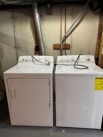 $399,900 | 6 Comstock Trail, Unit 6, Brookfield, CT 06804