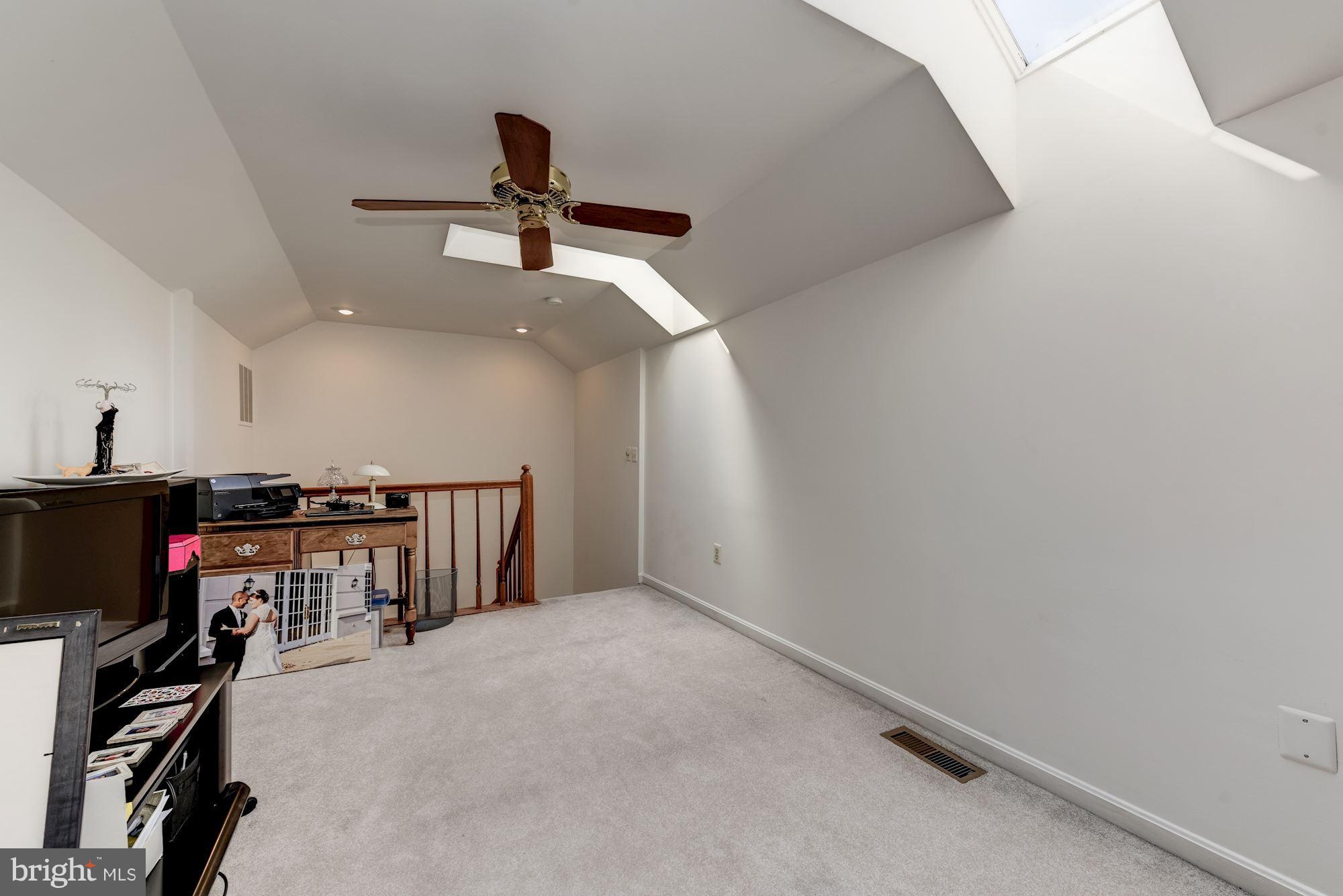 8170 Cliffview Avenue Springfield, VA 22153 - Photo 22 of 27 Bedroom