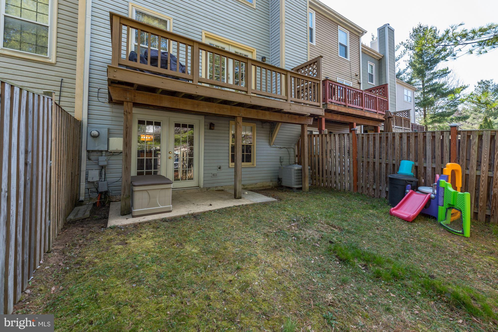8170 Cliffview Avenue Springfield, VA 22153 - Photo 24 of 27 Exterior (Rear)