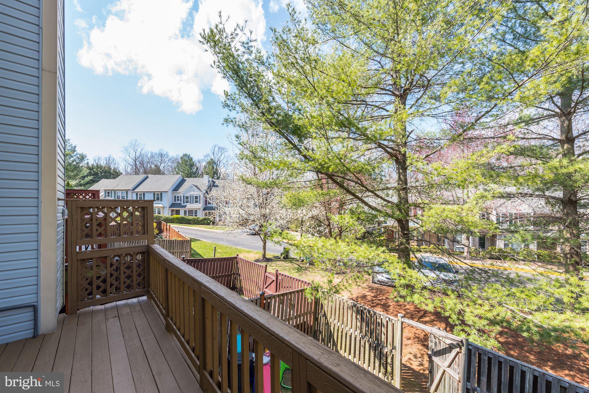8170 Cliffview Avenue Springfield, VA 22153 - Photo 27 of 27 Exterior (Rear)