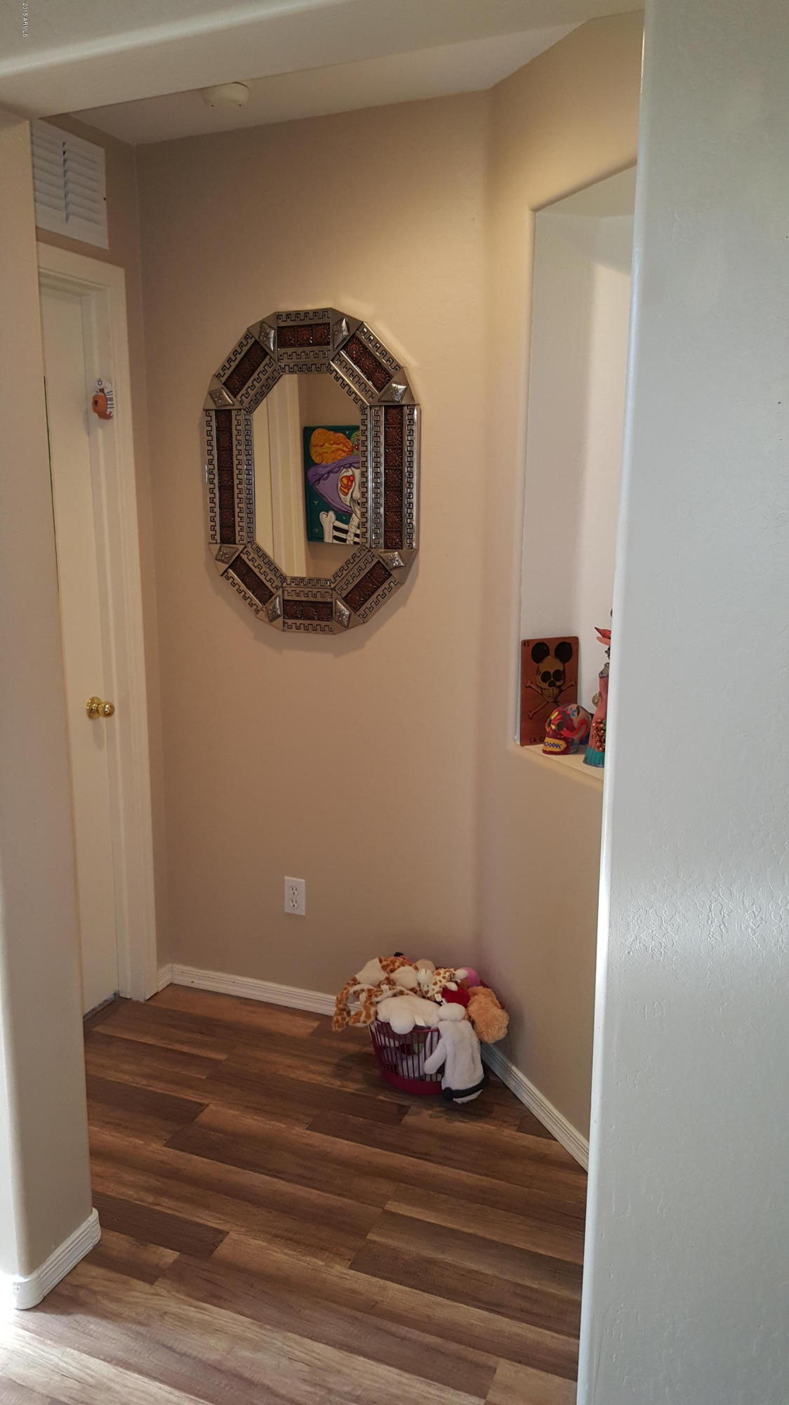 10529 West Almeria Road Avondale, AZ 85392 - Photo 3 of 22 20151231_114746