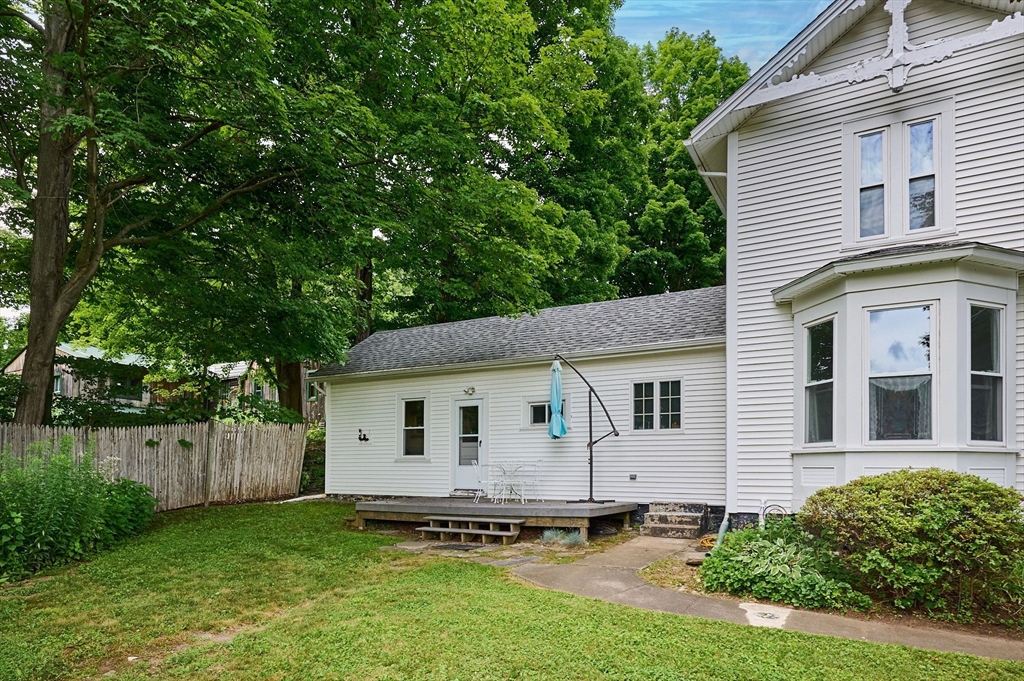 2 Pleasant Street Huntington, MA 01050 - Photo 25 of 36