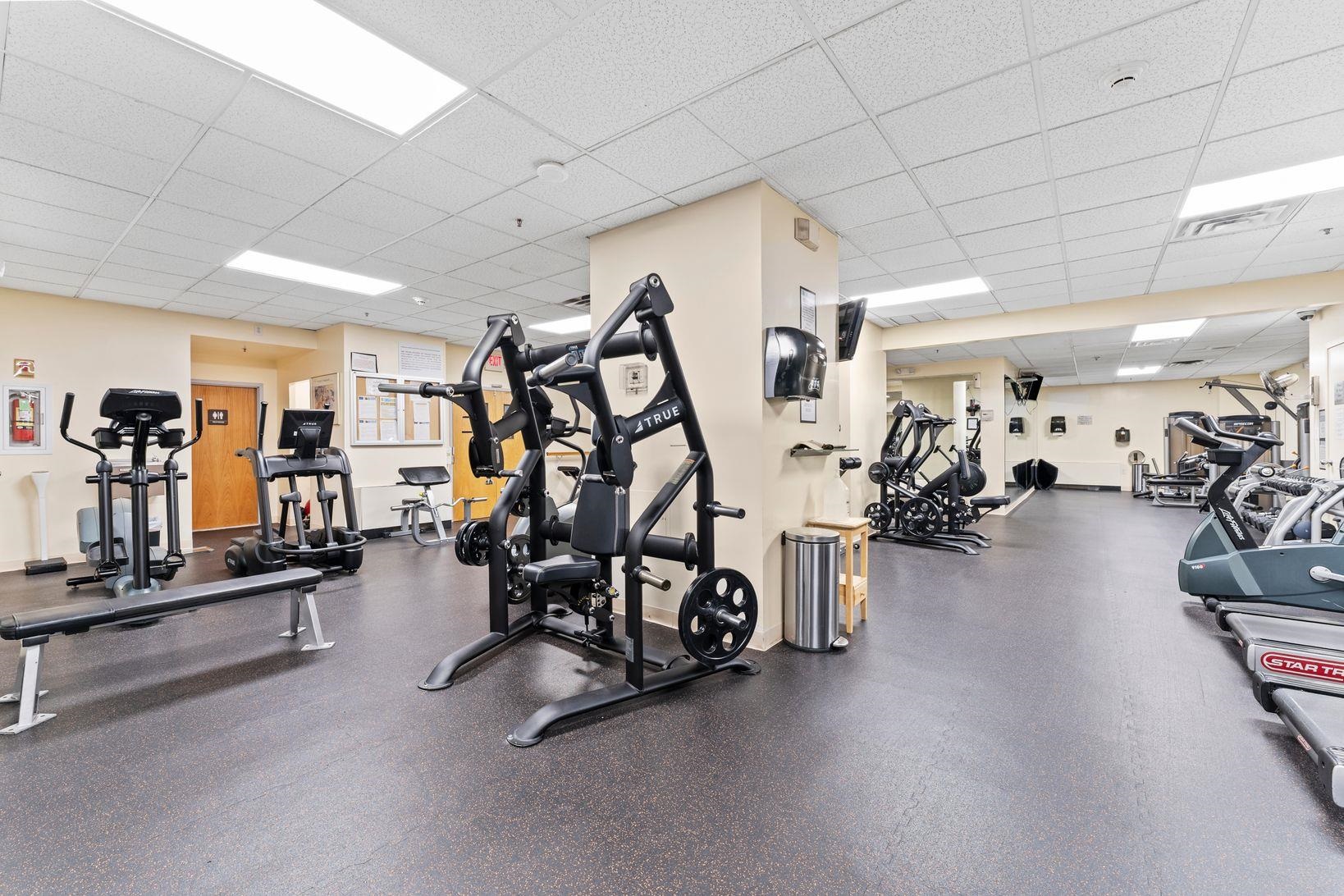 6040 Boulevard East, Unit MA West New York, NJ 07093 - Photo 30 of 35 a view of a room with gym equipment