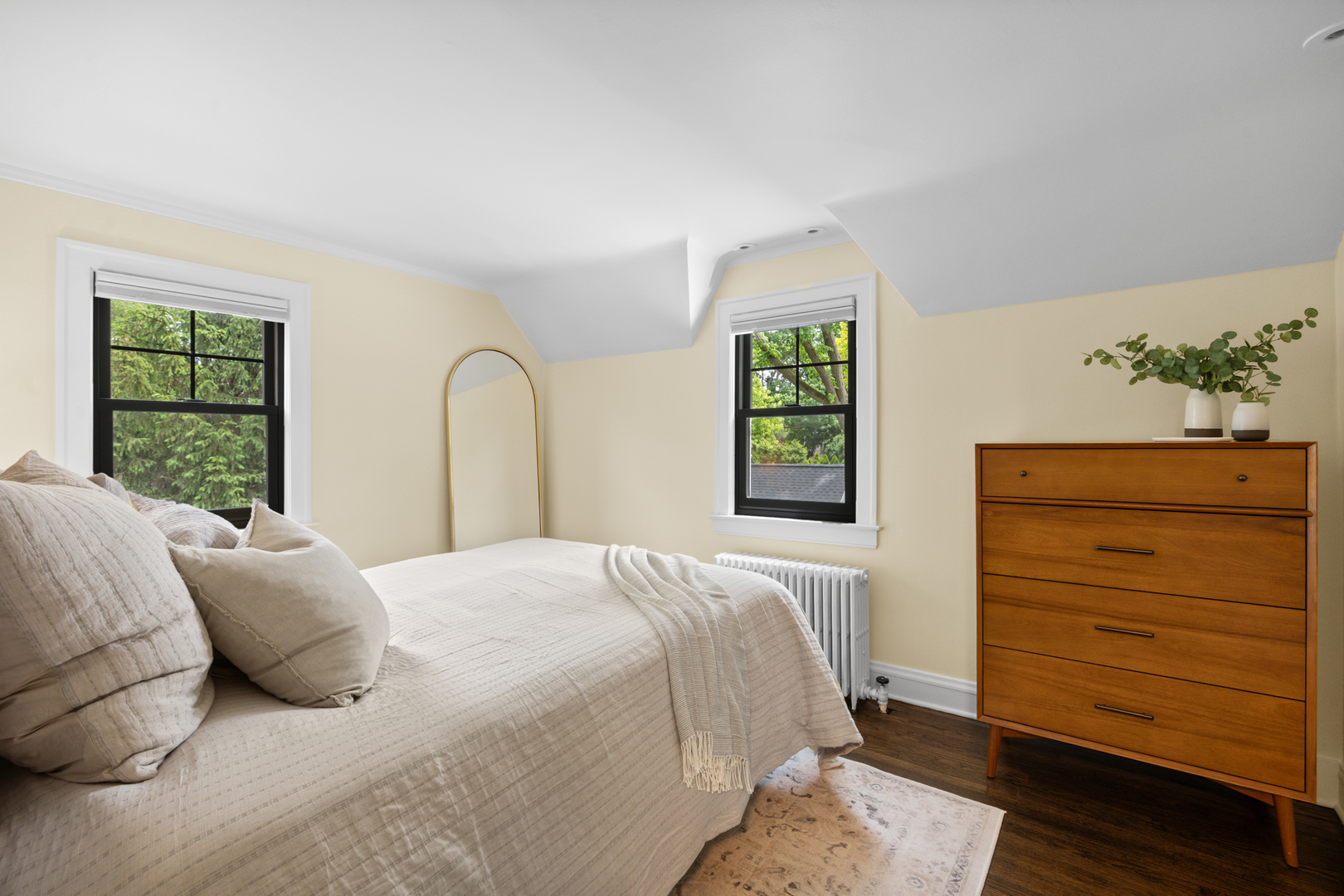 259 Church Road Winnetka, IL 60093 - Photo 17 of 27 Gallery Image 17