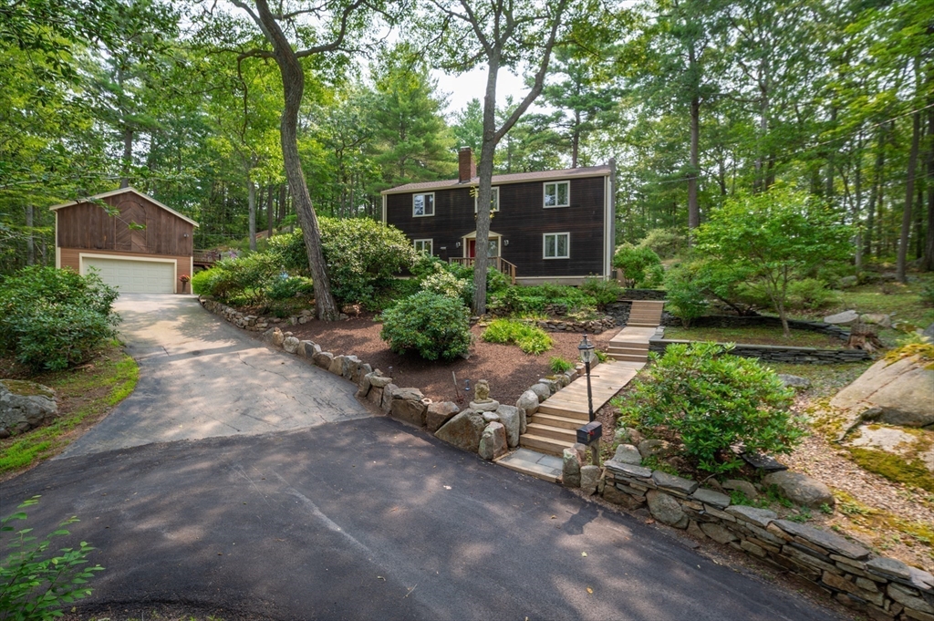3 Big Rock Road Manchester, MA 01944 - Photo 2 of 34