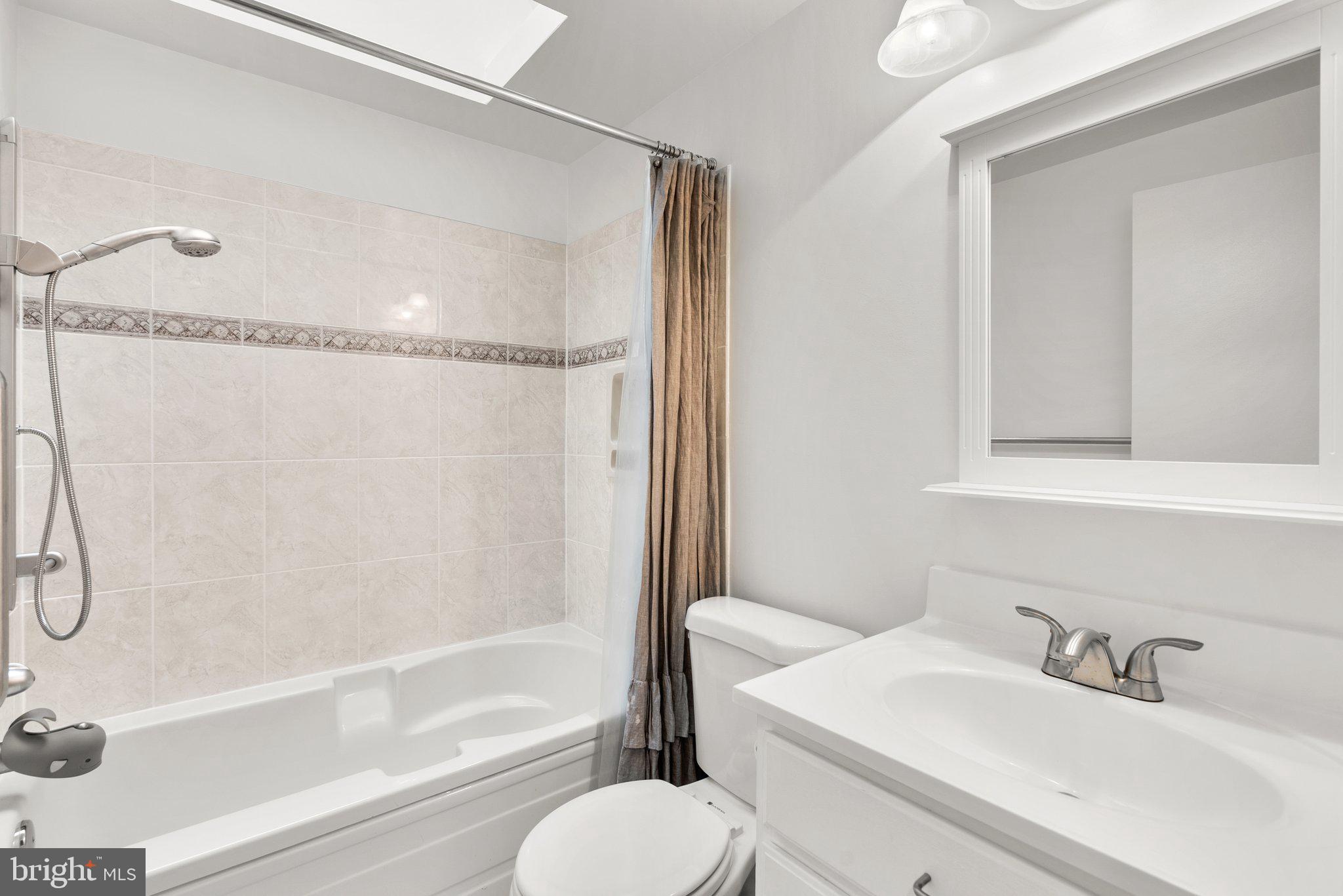 11906 Smoketree Road Potomac, MD 20854 - Photo 44 of 59