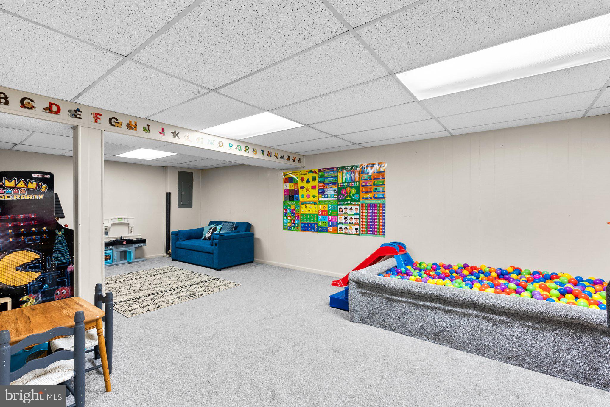 11906 Smoketree Road Potomac, MD 20854 - Photo 45 of 59