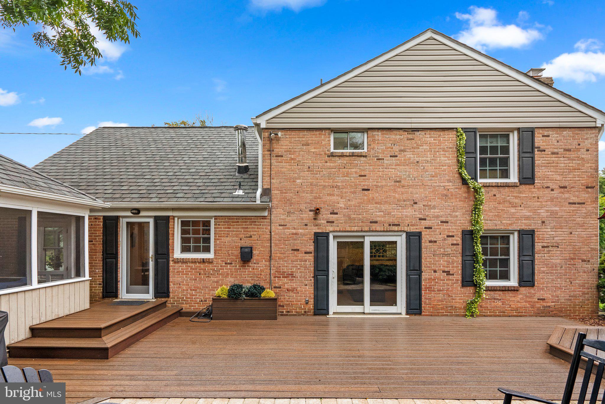 11906 Smoketree Road Potomac, MD 20854 - Photo 49 of 59