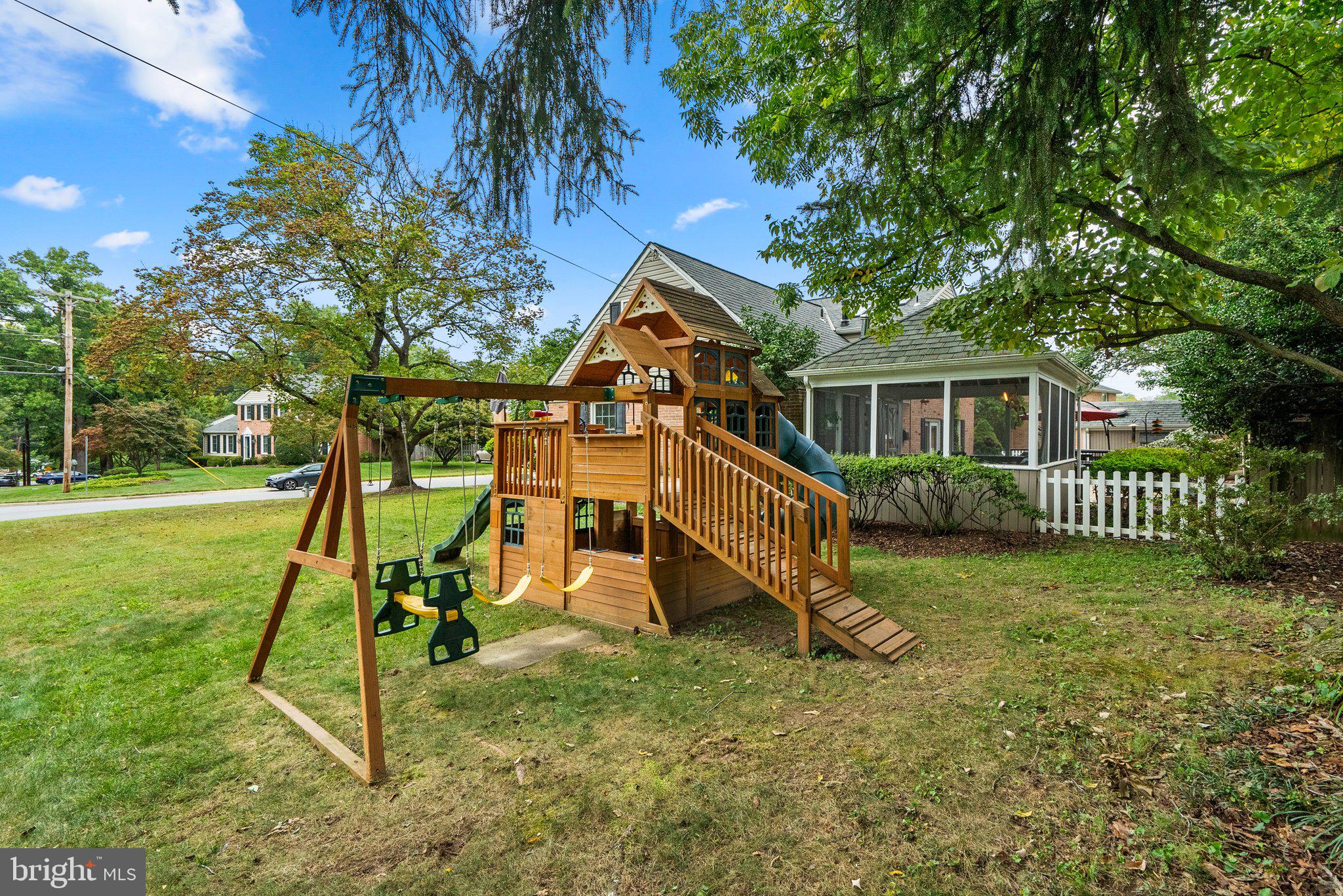 11906 Smoketree Road Potomac, MD 20854 - Photo 56 of 59