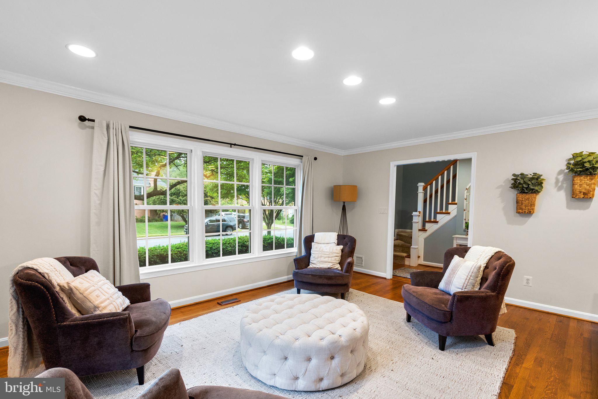 11906 Smoketree Road Potomac, MD 20854 - Photo 10 of 59