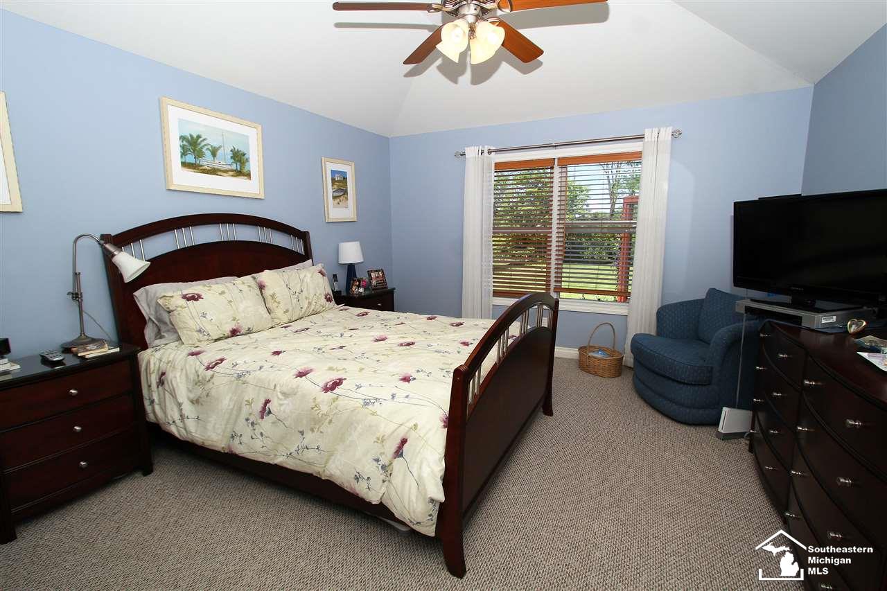 481 Rabbit Run Road Carleton, MI 48117 - Photo 8 of 35