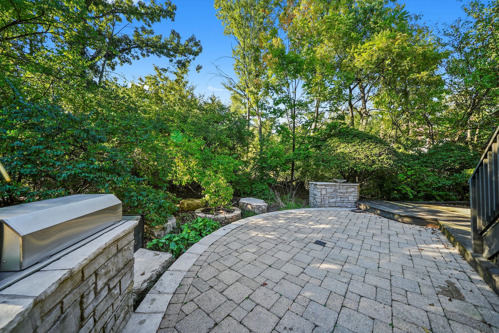 23W121 Kings Court Glen Ellyn, IL 60137 - Photo 33 of 45
