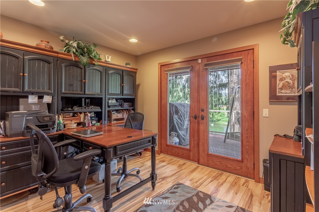 9922 Saunders Road Peshastin, WA 98847 - Photo 12 of 25 Gallery Image 12