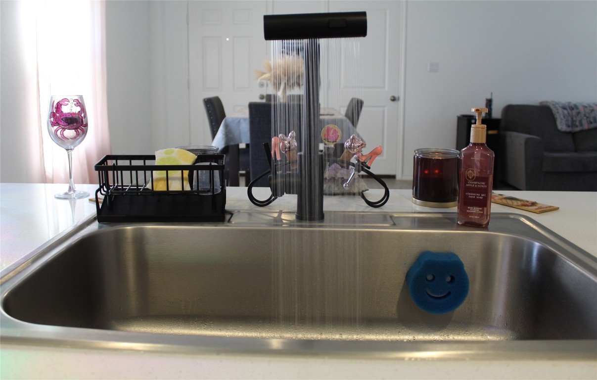205 Marty Allen Loop Jarrell, TX 76537 - Photo 6 of 22 a view of counter top