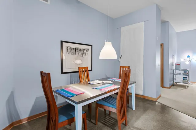 $275,000 | 2650 University Avenue West, Unit 1, St. Paul, MN 55114