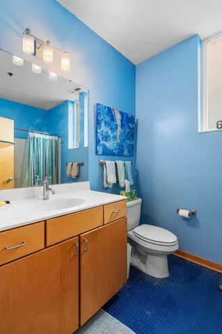 $275,000 | 2650 University Avenue West, Unit 1, St. Paul, MN 55114