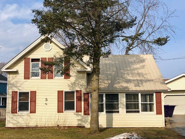 27 Platt Street Swanton, VT 05488 - Photo 1 of 21 Gallery Image 1