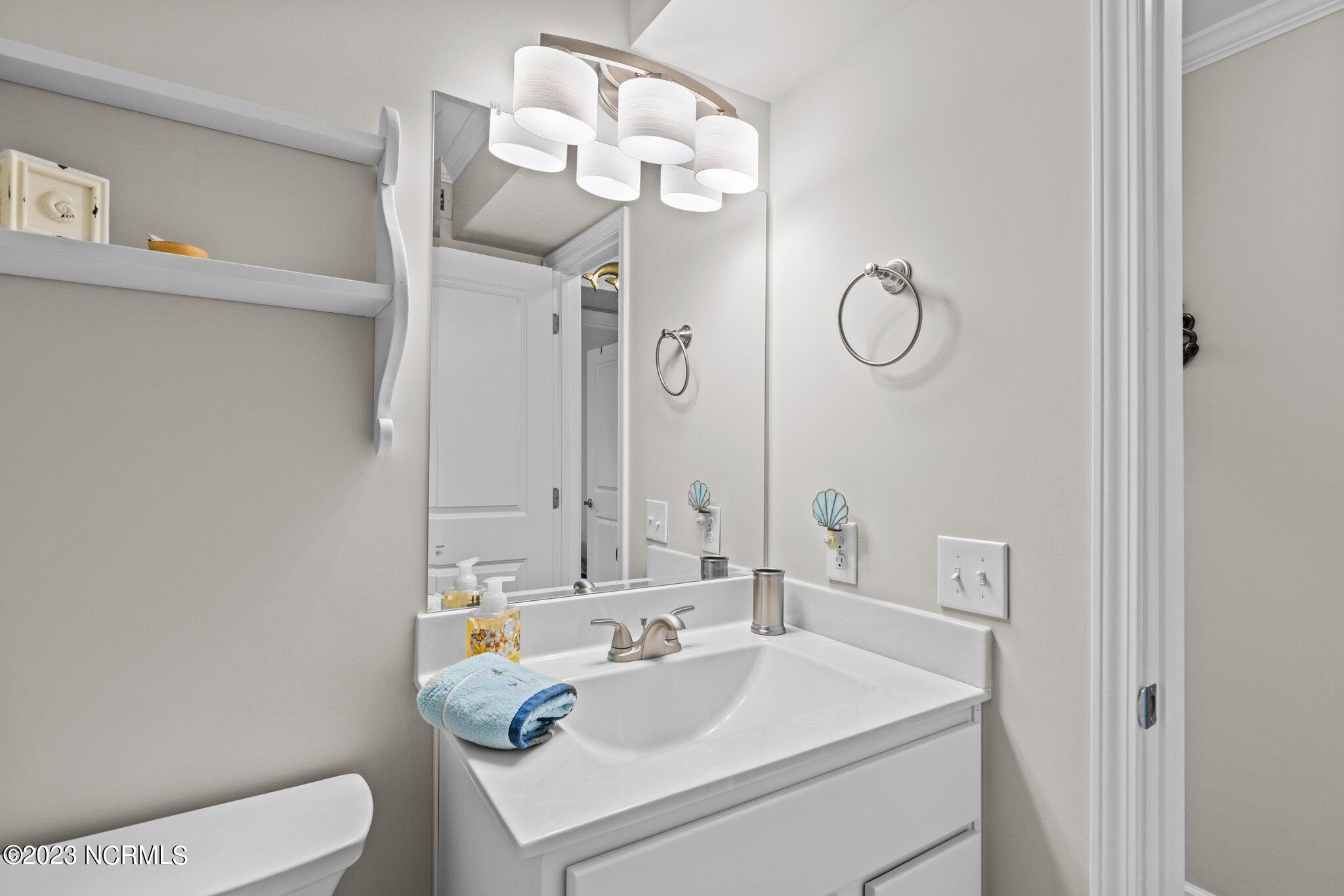 2008 East Fort Macon Road, Unit C7 Atlantic Beach, NC 28512 - Photo 17 of 29 Guest Bath