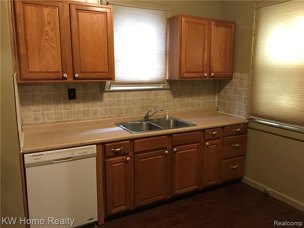 12135 Prairie Street Detroit, MI 48204 - Photo 18 of 45