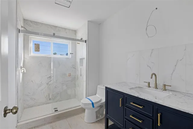 $1,950,000 | 2210 Avenue C, Unit A & B, Bradenton Beach, FL 34217