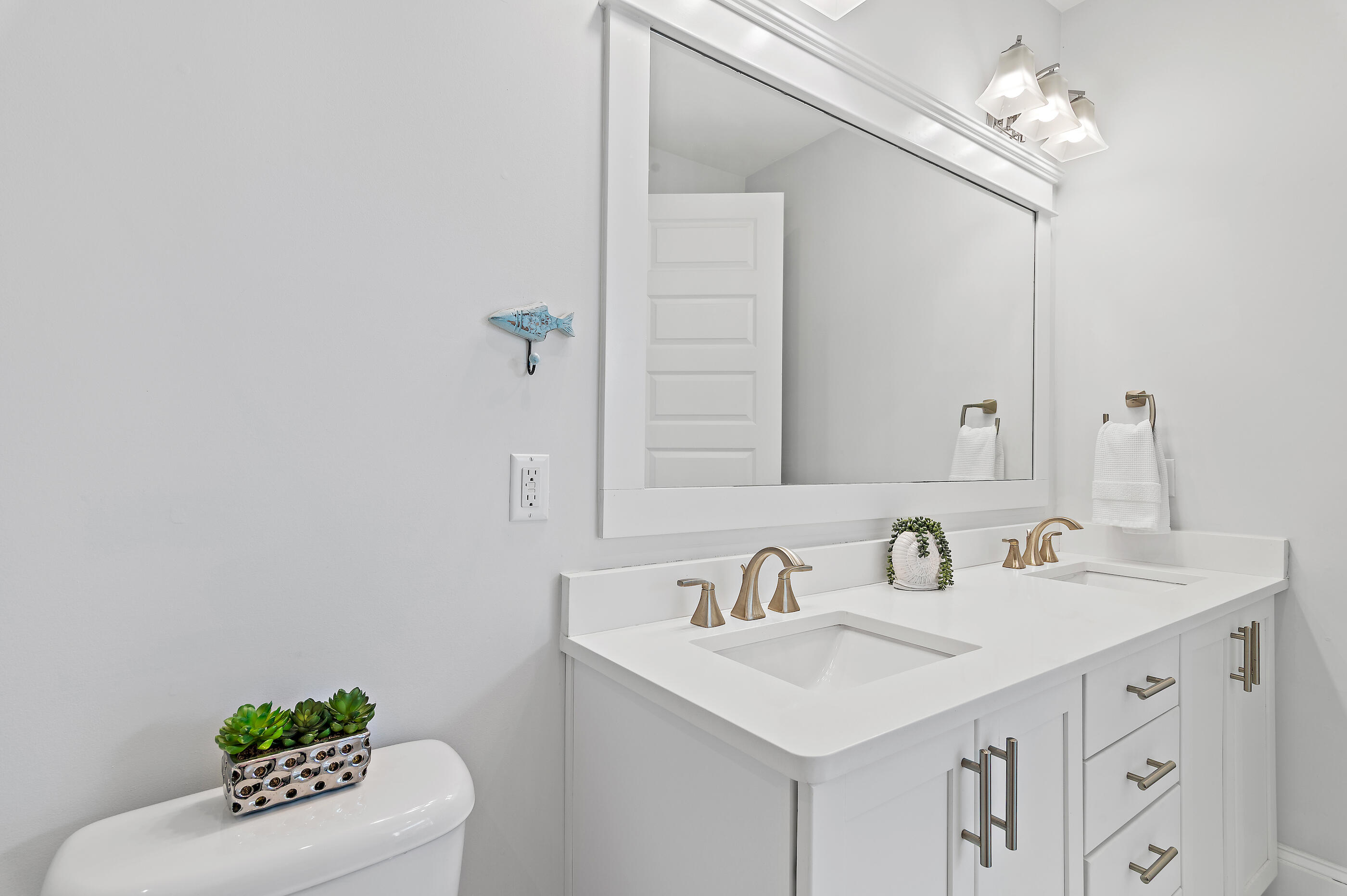 140 Pleasant St Inlet Beach Inlet Beach, FL 32461 - Photo 29 of 57 Bathroom 2-1