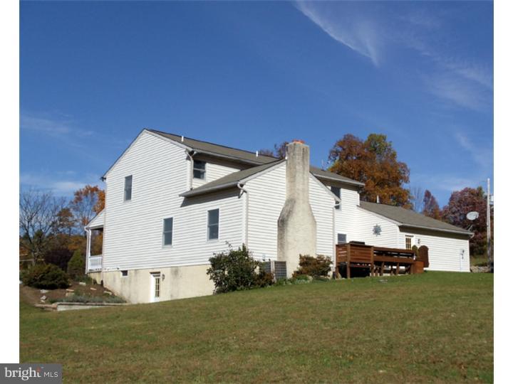 181 Forgedale Road Barto, PA 19504 - Photo 4 of 18 Gallery Image 4