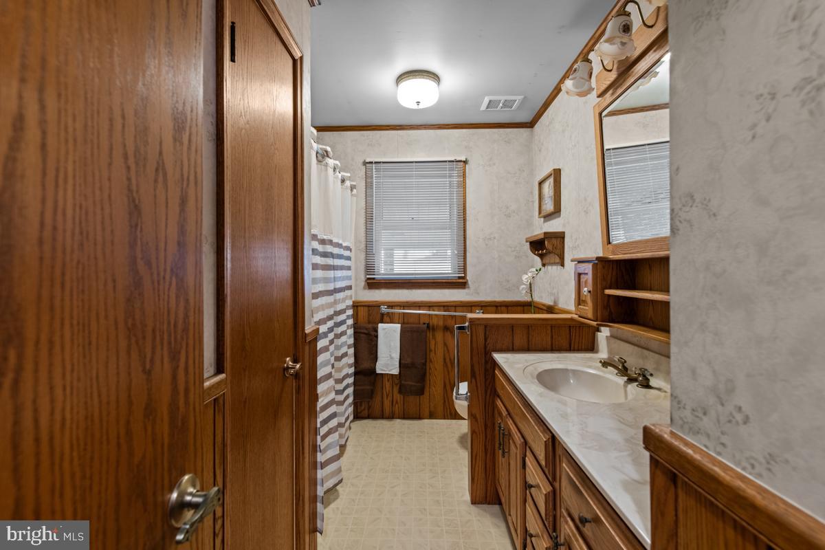 380 Snyder Road Reading, PA 19605 - Photo 14 of 26 Gallery Image 14