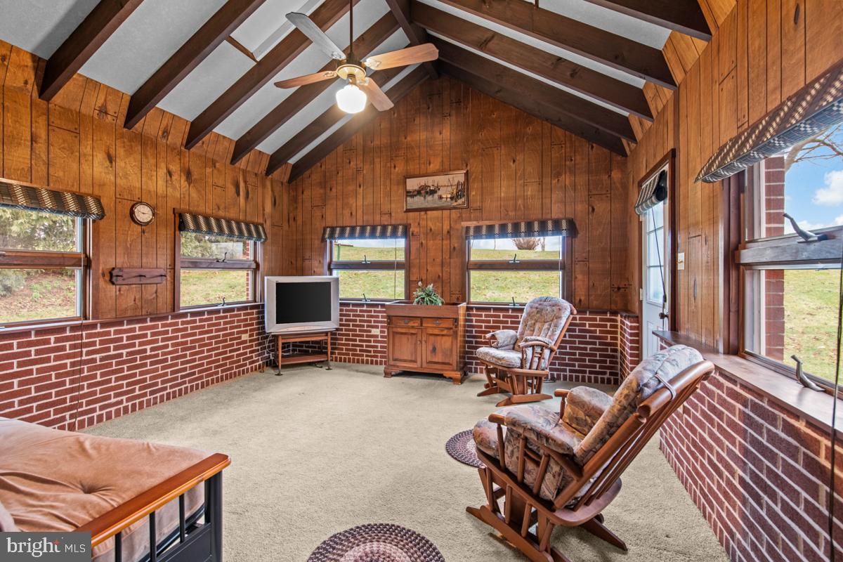 380 Snyder Road Reading, PA 19605 - Photo 10 of 26 Gallery Image 10