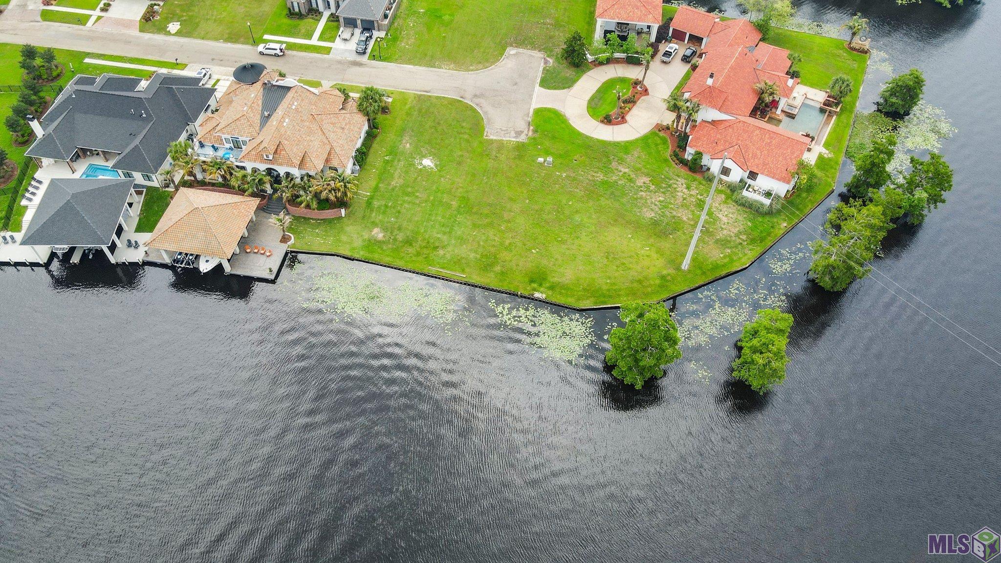 21441 Blue Marlin Drive Springfield, LA 70462 - Photo 6 of 13