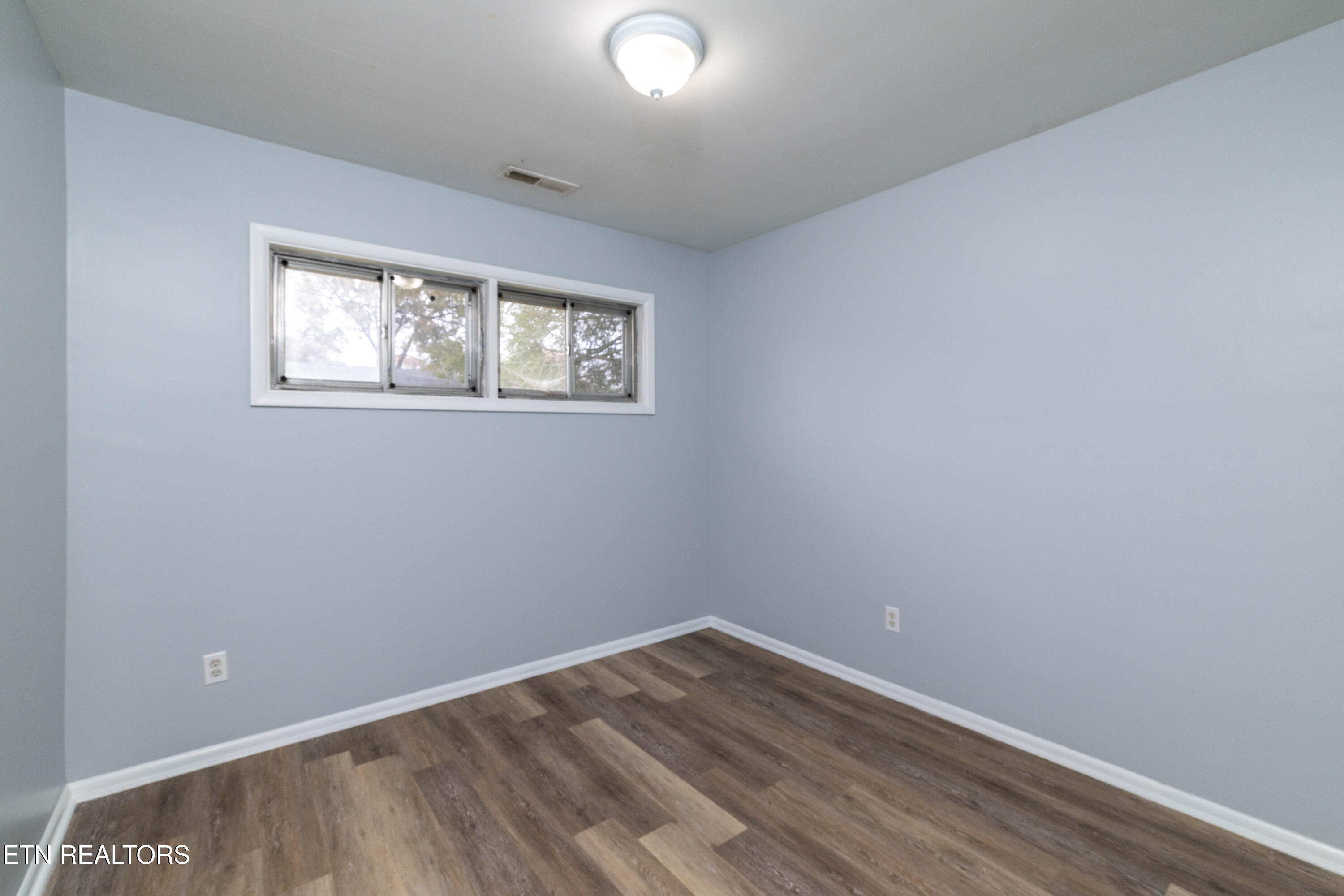 4520 Nicholas Road Northwest Knoxville, TN 37912 - Photo 16 of 27 755A0891