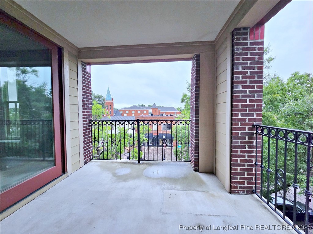 325 Hay Street, Unit 307 Fayetteville, NC 28301 - Photo 34 of 49