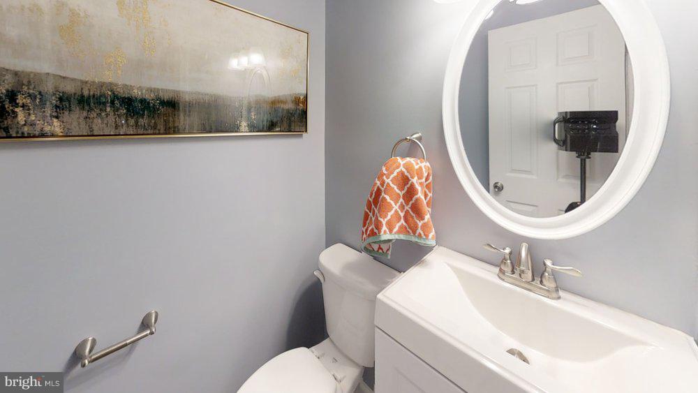 610 Riden Street Odenton, MD 21113 - Photo 9 of 22 Stylish vanities in each bathroom!