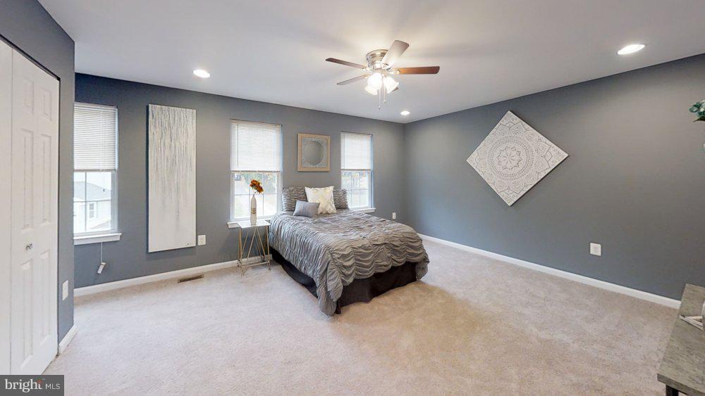 610 Riden Street Odenton, MD 21113 - Photo 10 of 22 Spacious Master Suite!
