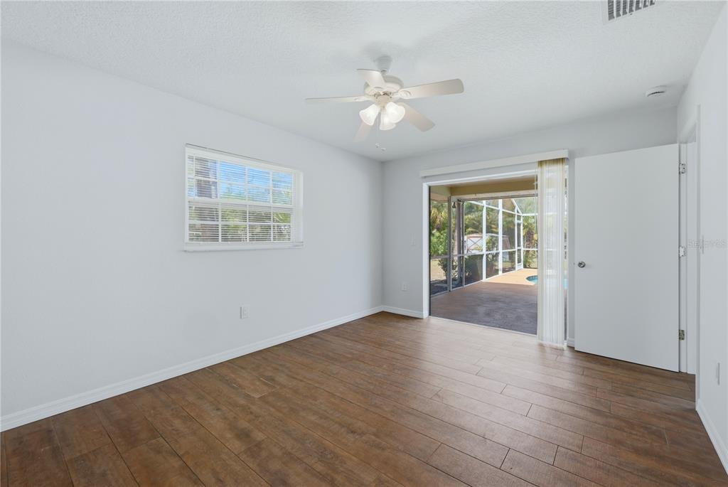 5251 Ashton Road Sarasota, FL 34233 - Photo 23 of 48