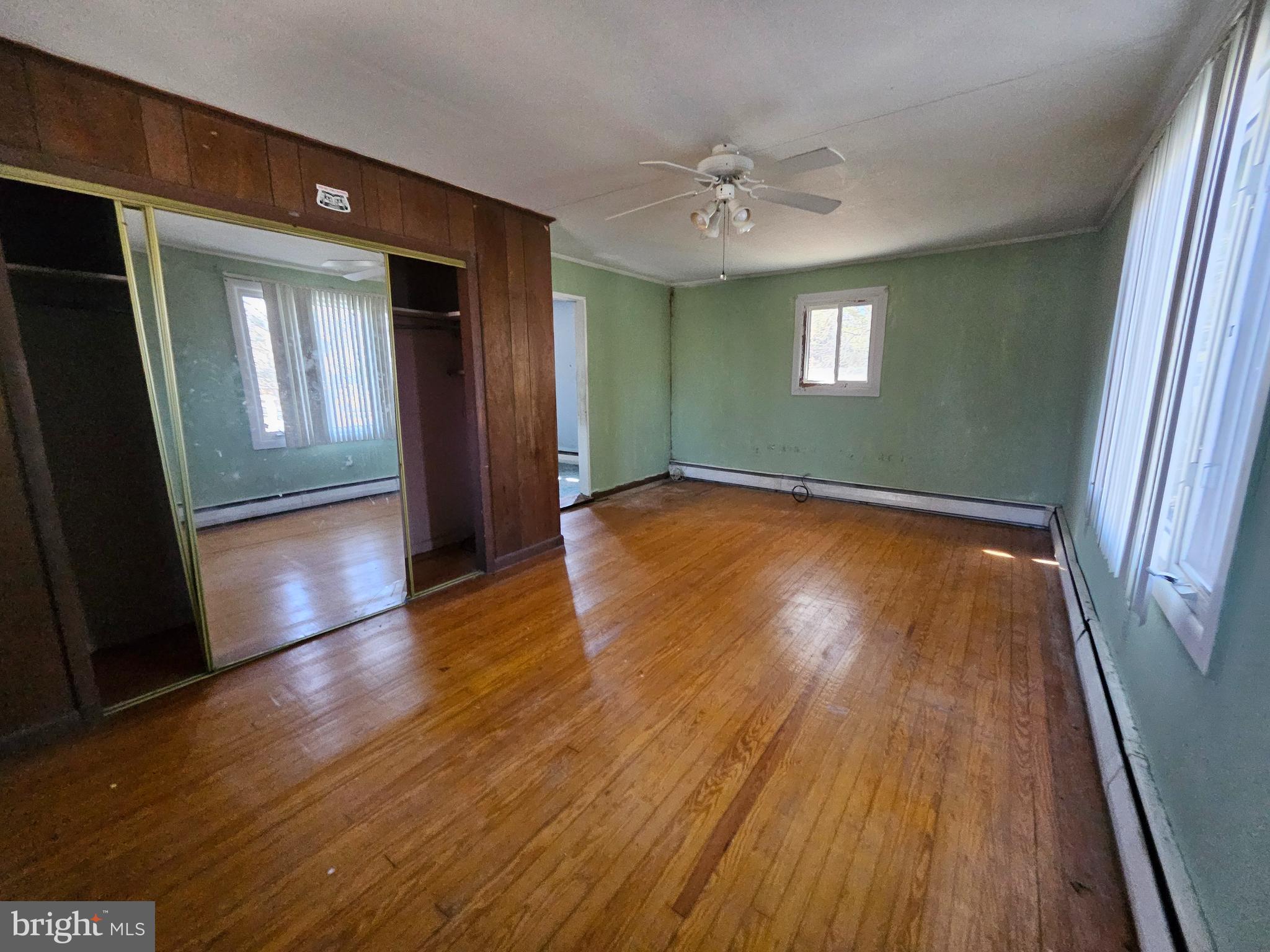 110 Woodside Road Riva, MD 21140 - Photo 19 of 35 Bedroom 2