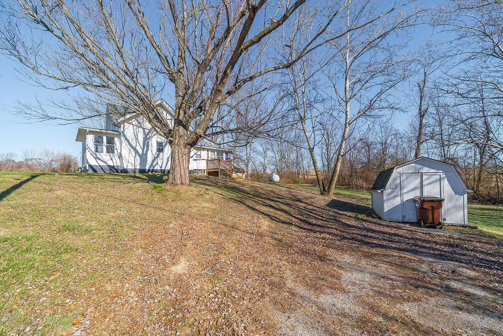 8400 16th Road Southwest Amanda, OH 43102 - Photo 4 of 39 8400 16th Rd SW-4