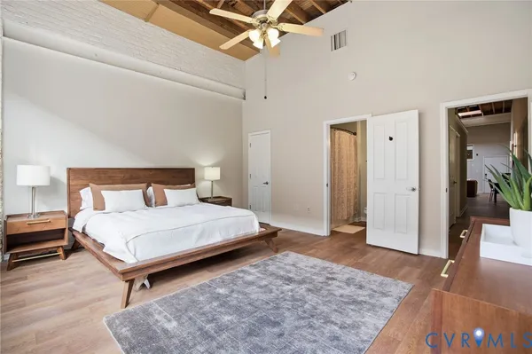 $329,000 | 1716 Summit Avenue, Unit 14, Richmond, VA 23230