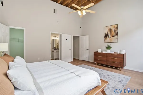 $329,000 | 1716 Summit Avenue, Unit 14, Richmond, VA 23230