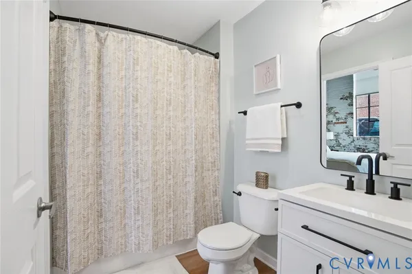 $329,000 | 1716 Summit Avenue, Unit 14, Richmond, VA 23230