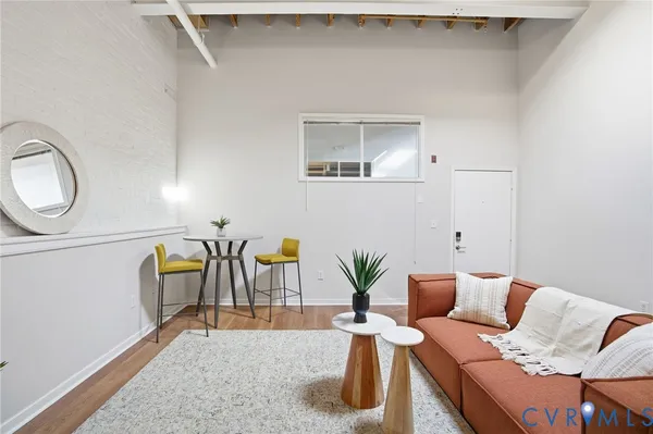 $329,000 | 1716 Summit Avenue, Unit 14, Richmond, VA 23230