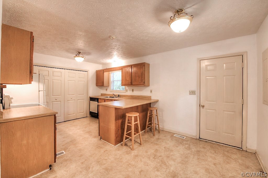 6421 Poplar Road Quinton, VA 23141 - Photo 13 of 32 Gallery Image 13