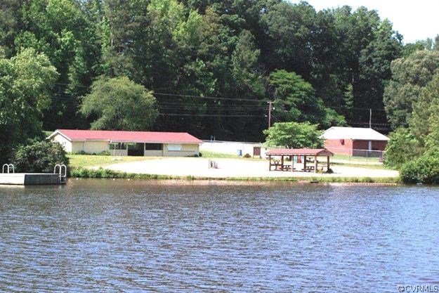 6421 Poplar Road Quinton, VA 23141 - Photo 29 of 32 Gallery Image 29